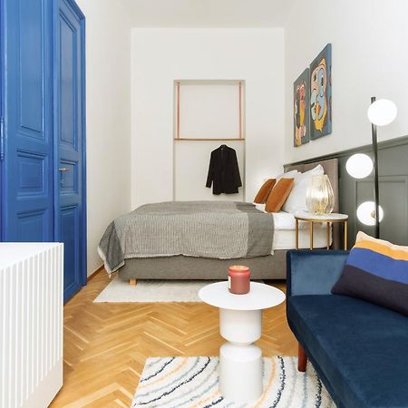 Stru House By Prague Days - Luxurious Apartments Next To National Theatre エクステリア 写真